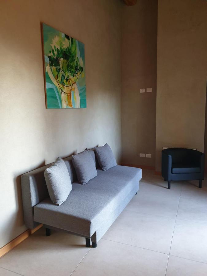 L'Uovo E La Faina Bed & Breakfast Busca ภายนอก รูปภาพ