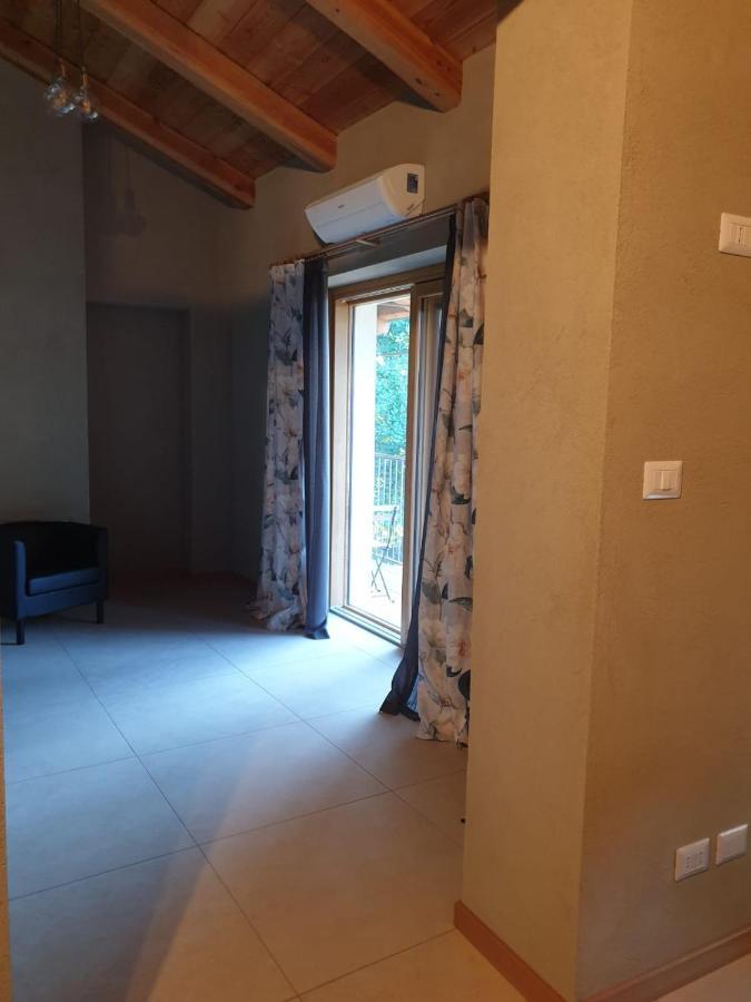 L'Uovo E La Faina Bed & Breakfast Busca ภายนอก รูปภาพ