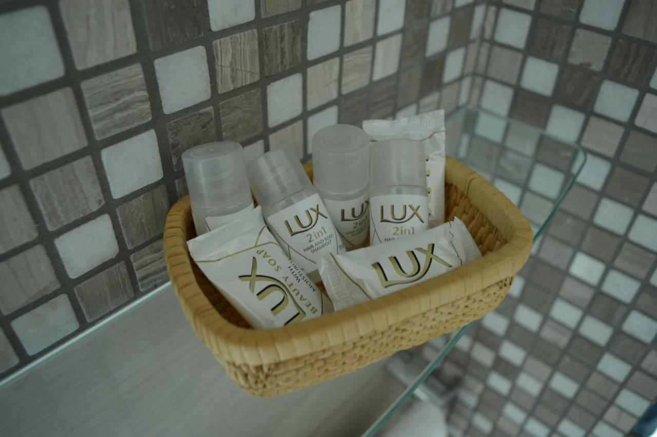 L'Uovo E La Faina Bed & Breakfast Busca ภายนอก รูปภาพ
