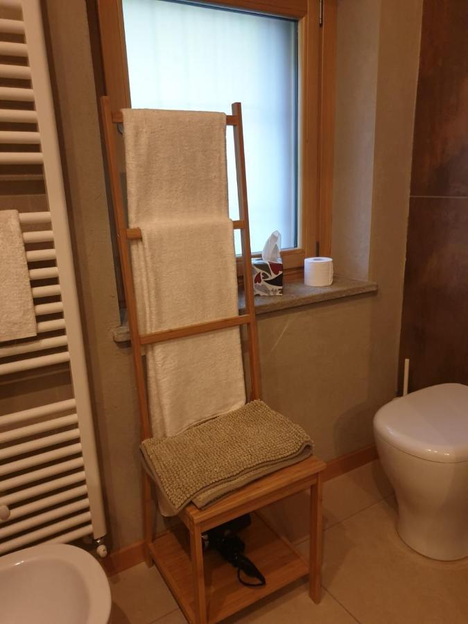 L'Uovo E La Faina Bed & Breakfast Busca ภายนอก รูปภาพ